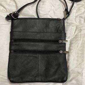 Black fossil purse